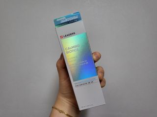 리더스코스메틱 리더스 카밍 바이오틱스 에센스 워터 — 5점을 준 리뷰어가 2022년 1월 올린 사용 사진