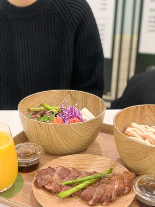코끼리 더 샐러드 카페 뚝섬점 [코끼리 더 샐러드 카페] 공팔리터 set 뚝섬유원지점 — 5점을 준 리뷰어가 2022년 2월 올린 사용 사진
