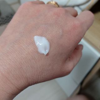 피부미 골드베릴 미라클페어 세레이징 퍼밍 크림 50ml — 5점을 준 리뷰어가 2021년 9월 올린 사용 사진