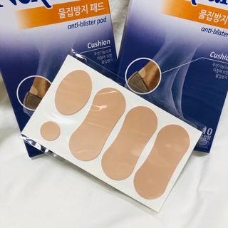 3M 넥스케어 물집방지쿠션테이프 1매 + 물집방지패드 10매 — 5점을 준 리뷰어가 2024년 4월 올린 사용 사진