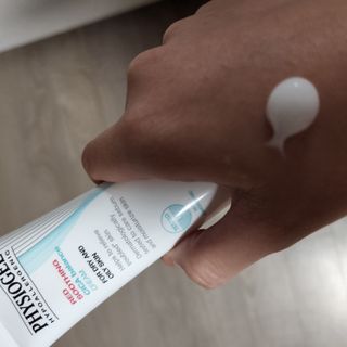 피지오겔 레드수딩 시카밸런스 크림 50ml — 5점을 준 리뷰어가 2022년 4월 올린 사용 사진