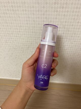 바르셀 주름개선 리프팅 영양크림 인텐시브 리포좀 더블크림-C2 50ml — 5점을 준 리뷰어가 2021년 11월 올린 사용 사진