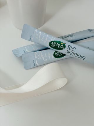 셀렉스스포츠 셀렉스 밀크세라마이드 저분자피쉬콜라겐 28포 X 1박스 — 4점을 준 리뷰어가 2021년 8월 올린 사용 사진