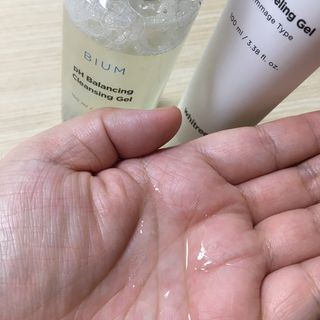화이트리 비움 약산성 클렌징젤 ,마일드 필링젤 세트 — 4점을 준 리뷰어가 2021년 1월 올린 사용 사진