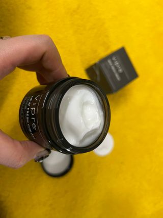 비프리코스메틱 뉴 프레쉬 크림 80ml — 5점을 준 리뷰어가 2023년 2월 올린 사용 사진