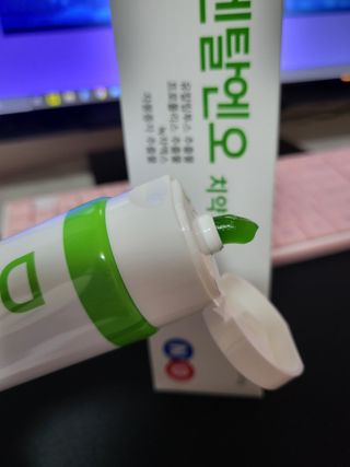 프리마인 유해균 뿐만 아니라 유익균까지 씻어내는 치약은 그만, 건강한 구강환경을 만드는 덴탈엔오 — 5점을 준 리뷰어가 2022년 12월 올린 사용 사진