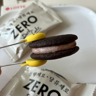 ZERO (초콜릿 칩 쿠키, 카카오 케이크, 후르츠 젤리, 아이스 콜라, 아이스 초코바) — 5점을 준 리뷰어가 2022년 6월 올린 사용 사진