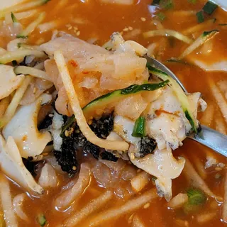 마라도푸드 최강달인 물회 맛집 38년 전통 백년가게 포항 마라도회식당 — 5점을 준 리뷰어가 2023년 5월 올린 사용 사진