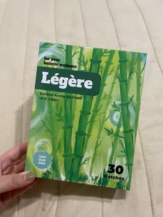 [레제르] 아로마 수액패치 발패치 30매입 -라벤더향/유칼립투스향/대나무향 — 5점을 준 리뷰어가 2022년 11월 올린 사용 사진