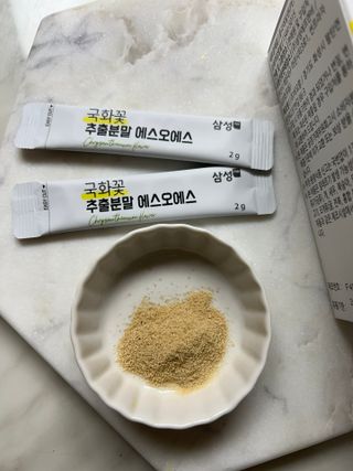 체인미 국화꽃 추출분말 에스오에스 곡류효소 과일채소 17종 혼합 분말 스틱 — 5점을 준 리뷰어가 2021년 12월 올린 사용 사진
