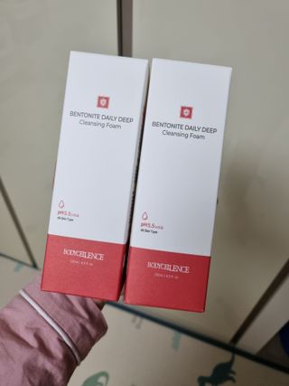 바디셀런스 벤토나이트 데일리 약산성 딥클렌징폼 120ml — 5점을 준 리뷰어가 2021년 12월 올린 사용 사진