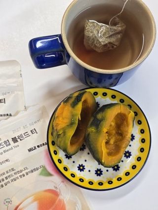 프리 [무인양품] 꽃과 열매의 향을 담은 피치&로즈힙 블렌드 티 — 4.5점을 준 리뷰어가 2025년 8월 올린 사용 사진