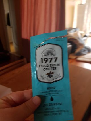 여우두마리 1977 콜드브루 스틱 더치커피 루후 커피팩토리 — 5점을 준 리뷰어가 2021년 2월 올린 사용 사진