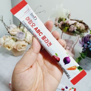 아임오 ABC 콜라겐 젤리 14포 — 5점을 준 리뷰어가 2022년 2월 올린 사용 사진