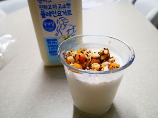 프리_[덴마크] 진하고 더 고소한 플레인 요거트 1.8L — 5점을 준 리뷰어가 2025년 5월 올린 사용 사진