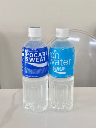 [동아오츠카] 포카리스웨트  500ml PET + 이온워터 500ml PET — 5점을 준 리뷰어가 2025년 6월 올린 사용 사진