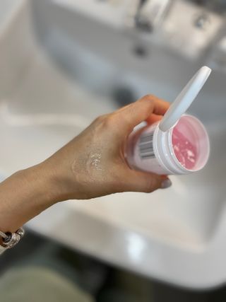 바이오오일 [바이오-오일] 드라이 스킨 젤 100ml — 4.5점을 준 리뷰어가 2021년 12월 올린 사용 사진