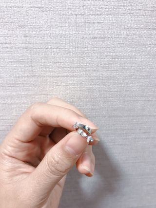 [골드앤디어] 14K 사선 큐빅 원터치 귀걸이_3color — 5점을 준 리뷰어가 2021년 7월 올린 사용 사진
