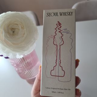 라쿰 서울위스키 헤어퍼퓸 (헤어에센스/오일) 100ml — 5점을 준 리뷰어가 2023년 4월 올린 사용 사진