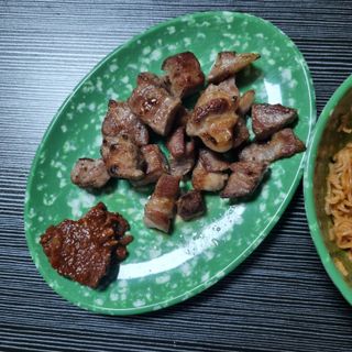 찐신선 한끼한팩 미국 냉동 목살 & 네덜란드 냉동 삼겹살 SET — 5점을 준 리뷰어가 2021년 10월 올린 사용 사진