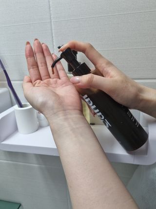 헤어플러스 콴디 플러피 클라우드 버블 팩 클렌저 — 5점을 준 리뷰어가 2021년 5월 올린 사용 사진