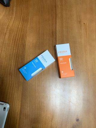 [후르디아] 혼합자차 선 에센스+톤업 선크림 2종 — 4점을 준 리뷰어가 2021년 5월 올린 사용 사진