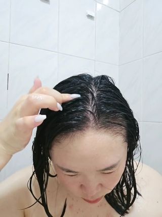 닥터시드 티트리 앤 라임 비건 지성케어 쿨 탈모 캡슐 트리트먼트 두피 팩 — 5점을 준 리뷰어가 2024년 7월 올린 사용 사진