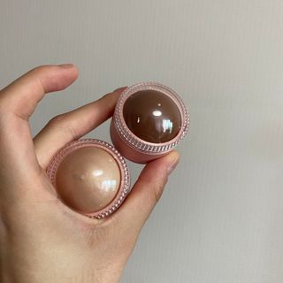 [크리스앤릴리] 돔-글 컨투어링 블러셔 — 4.5점을 준 리뷰어가 2022년 8월 올린 사용 사진