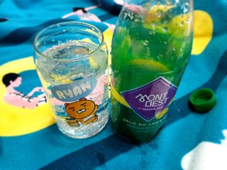 몽베스트 Montbest with Sparkling water Lemon OR Lime 20병(랜덤) — 5점을 준 리뷰어가 2022년 6월 올린 사용 사진