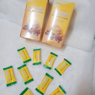 (주) 피치코리아 믹스커피캔디76g x2개입 — 3.5점을 준 리뷰어가 2022년 11월 올린 사용 사진