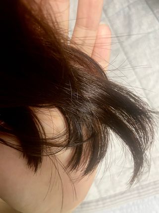르핸스 퍼포밍 5 샴푸 비반트 포렛/베티버 포그 — 5점을 준 리뷰어가 2023년 2월 올린 사용 사진