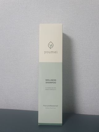 유메이 웰니스 샴푸 + 유메이 스칼프 브러쉬 — 5점을 준 리뷰어가 2022년 1월 올린 사용 사진