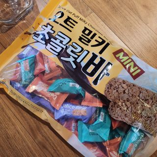델리스 오트 밀키 초콜릿 바 — 5점을 준 리뷰어가 2023년 1월 올린 사용 사진