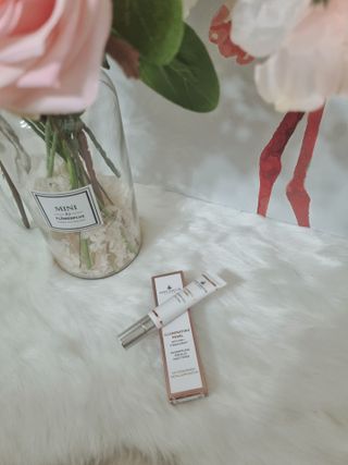 산수시 일루미네이팅 펄 영양 다크서클 스틱 아이 크림 케어 15ml — 5점을 준 리뷰어가 2021년 6월 올린 사용 사진
