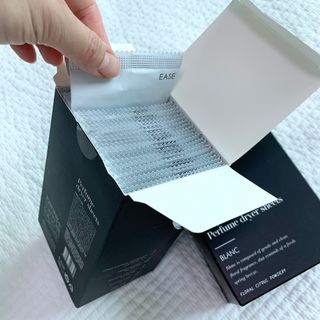 [이즈라이프코스메틱] 퍼퓸 드라이어 시트 히노끼향  or 블랑향 2중 택1 30매 — 5점을 준 리뷰어가 2021년 8월 올린 사용 사진