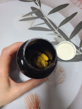 로얄 캐네디언 간이 먼저 알아채는 진한 알부민의 힘, 알부민 골드 — 5점을 준 리뷰어가 2023년 6월 올린 사용 사진