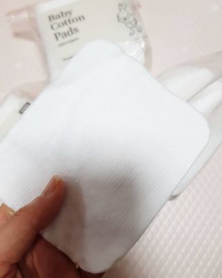 디어엘로디 프리미엄 유기농 유아 솜티슈 40매 3Pack +60매 1Pack 혼합형 — 5점을 준 리뷰어가 2021년 4월 올린 사용 사진