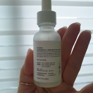 피터앤랩스 나이아신아마이드 5퍼센트 솔루션 위드 알란토인 — 4점을 준 리뷰어가 2021년 5월 올린 사용 사진