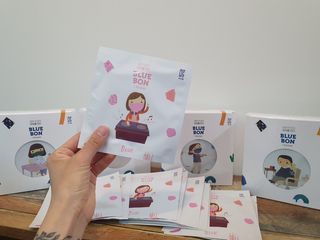 [블루 본 아이노우] 유아용 컬러마스크 40 PCS SET 2중 택 1 — 5점을 준 리뷰어가 2021년 4월 올린 사용 사진
