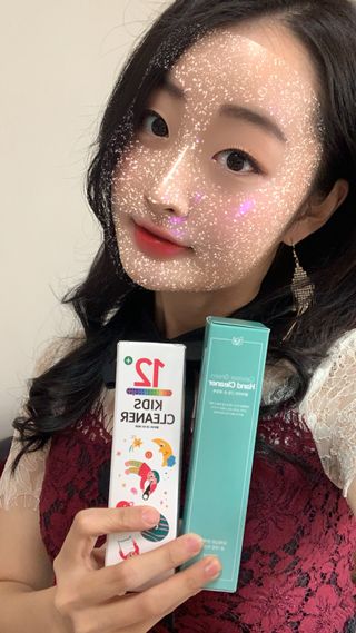 셀바이져 항균 스프레이 핸드워시 + 키즈세정제 SET — 3점을 준 리뷰어가 2021년 3월 올린 사용 사진