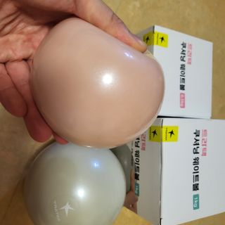 트라택 쿠셔닝 웨이트볼 0.5kg + 1kg SET — 5점을 준 리뷰어가 2022년 6월 올린 사용 사진