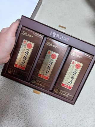 [광동제약] 광옥고 홍삼 본 밸런스 1박스 30포 — 5점을 준 리뷰어가 2021년 9월 올린 사용 사진