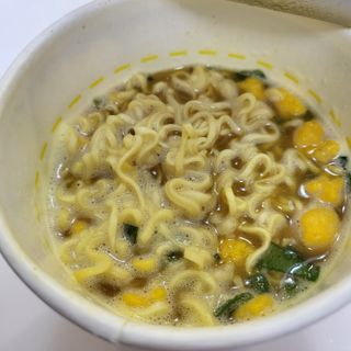 NISSIN 닛신 컵누들  4종 - 씨푸드오리지날, 씨푸드 스파이시, 씨푸드 커리, 씨푸드 XO소스 — 5점을 준 리뷰어가 2023년 1월 올린 사용 사진