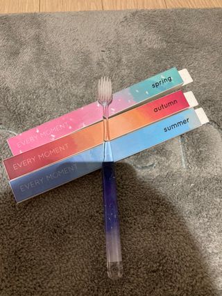 에브리모먼트 에브리 모먼트 칫솔 Every moment toothbrush — 5점을 준 리뷰어가 2022년 2월 올린 사용 사진