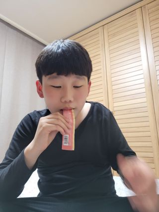 다나음 셀렌에 빠진 아연면역젤리 열대과일맛+사과맛 — 3.5점을 준 리뷰어가 2023년 4월 올린 사용 사진