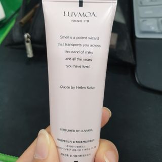 러브모아 향수 고체향수 승무원 고체향수 바르는 향수 니치향수 도손 우드세이지 앤 씨솔트 — 5점을 준 리뷰어가 2022년 10월 올린 사용 사진