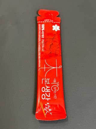 레드닥터 대추방울토마토 + 본생강 망고맛 스틱형 젤리 — 5점을 준 리뷰어가 2022년 12월 올린 사용 사진