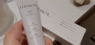 러브모아 향수 고체향수 승무원 고체향수 바르는 향수 니치향수 도손 우드세이지 앤 씨솔트 — 5점을 준 리뷰어가 2022년 11월 올린 사용 사진