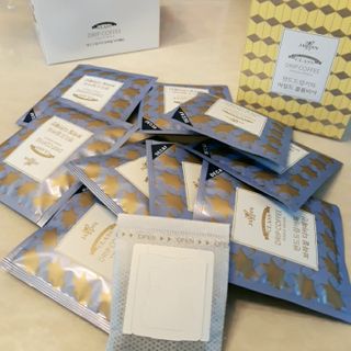 (주)쟈뎅 쟈뎅 클래스 핸드 드립 커피 10P 2종_디카페인 1종+랜덤 플레이버 1종 — 5점을 준 리뷰어가 2021년 4월 올린 사용 사진