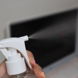디어포레스트 숲속의 하루 패브릭미스트 (섬유향수/ 룸스프레이) 200ml — 5점을 준 리뷰어가 2022년 7월 올린 사용 사진
